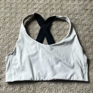 COPY - High support new balance sports bra